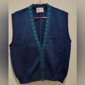 Women's Pendleton PL Blue Green 100% Pure Virgin Wool Vest Fleur de lis Pattern